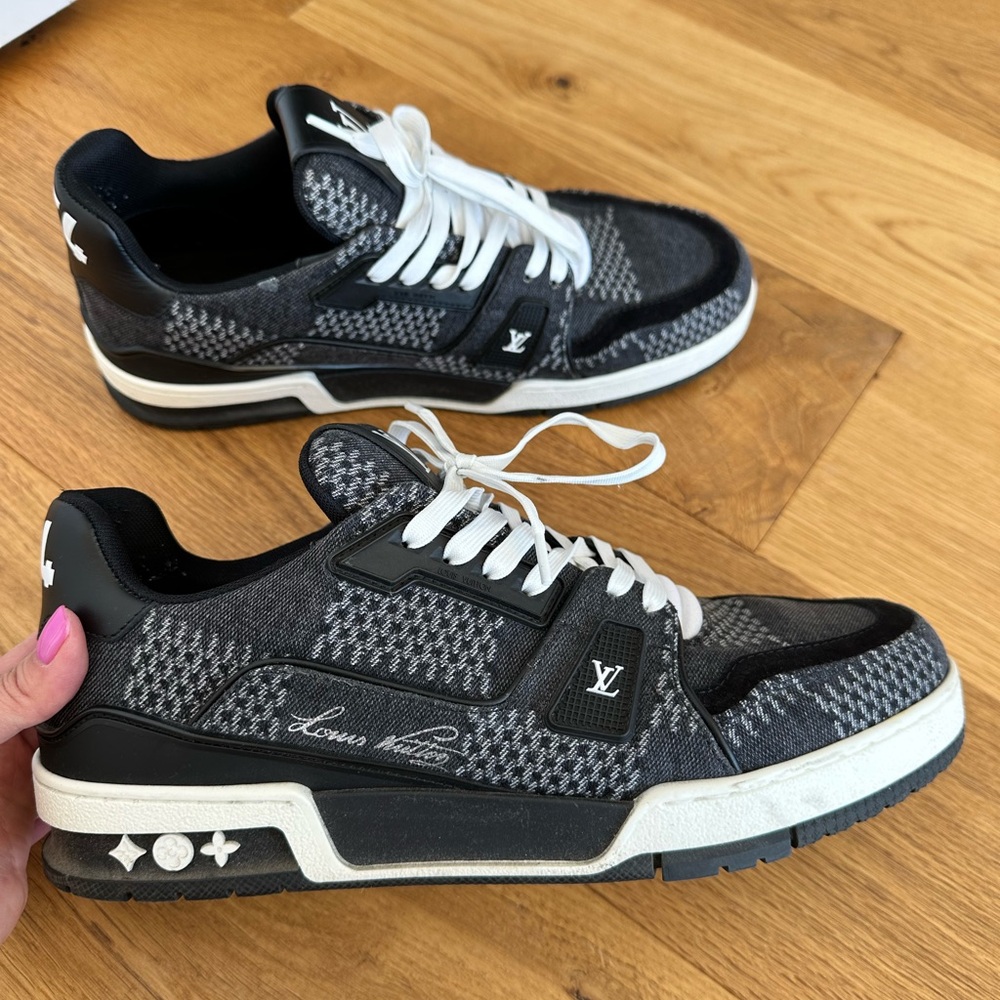 Louis Vuitton Men's Black and Gray Sneakers - Picture 2 of 7